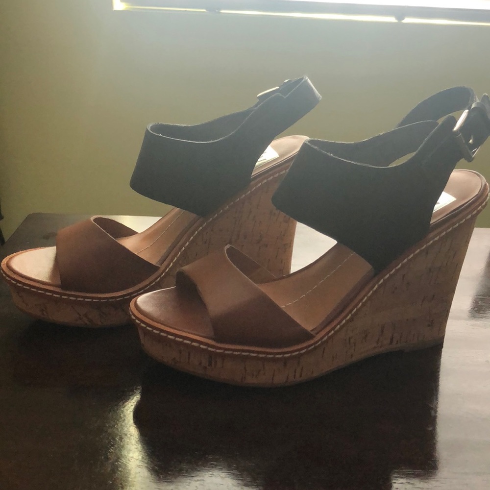DV Dolce Vita Platform Sandals